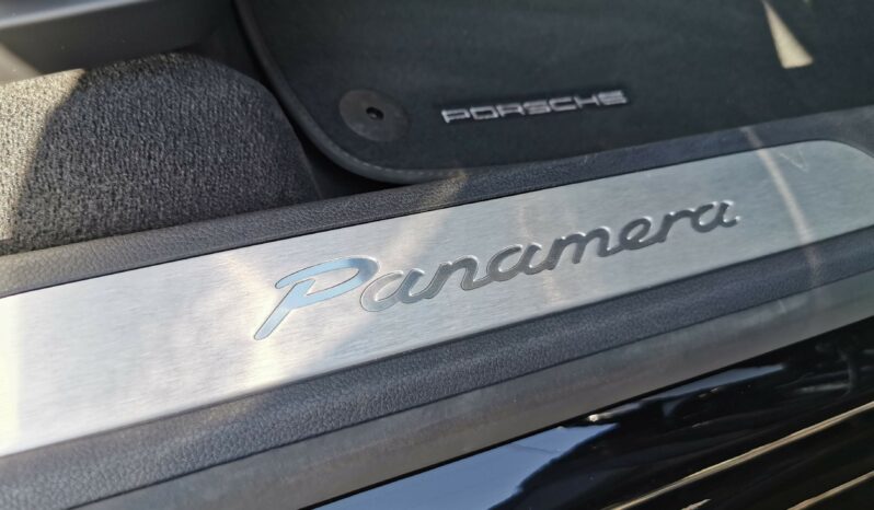 Porsche Panamera 3.0D completo
