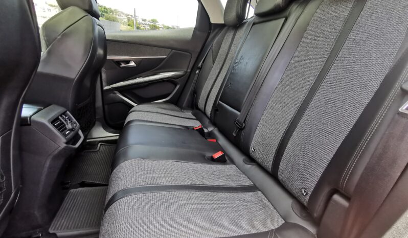 Peugeot 3008 1.6 BlueHdi Allure completo