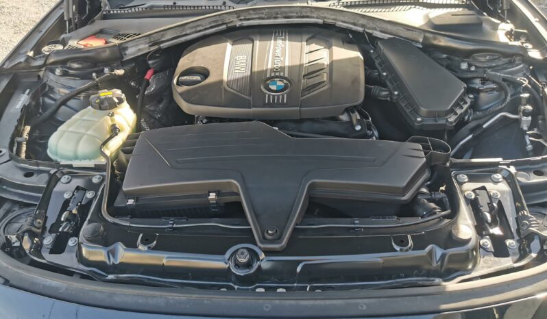 BMW 320D Luxury F30 completo