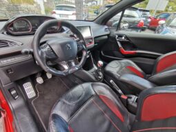 Peugeot 208 1.6 Gti completo