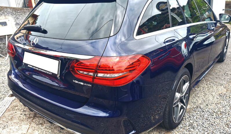 Mercedes-Benz C180D AMG completo