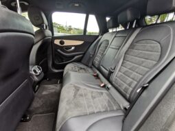 Mercedes-Benz C180D AMG completo